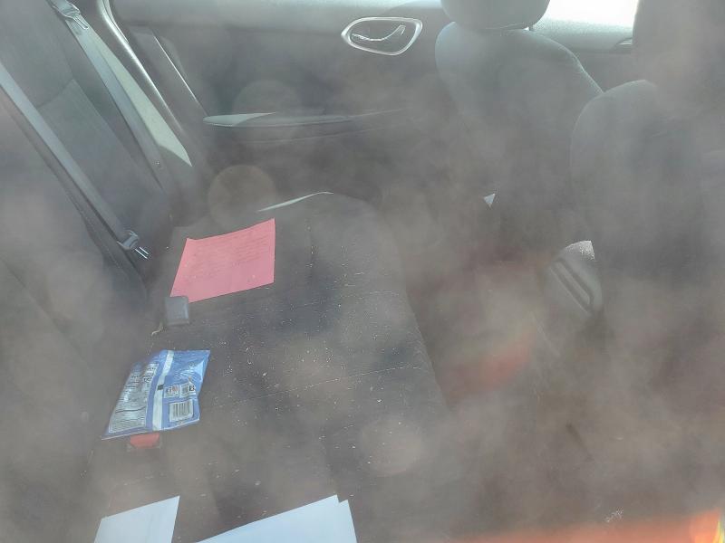 3N1AB7AP5KY289066 - 2019 NISSAN SENTRA S 白色 照片 10