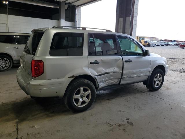 2HKYF18504H596940 - 2004 HONDA PILOT EXL SILVER photo 3