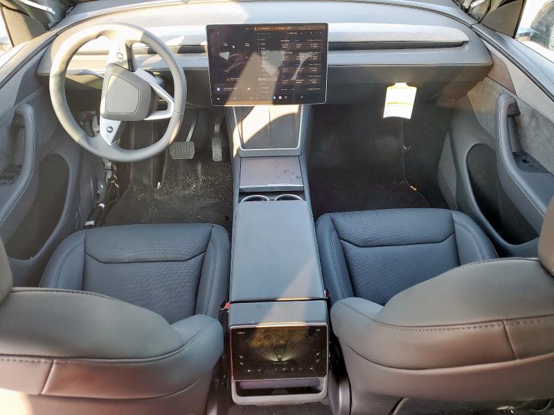 7SAYGDEEXTA396762 - 2026 TESLA MODEL Y CHARCOAL photo 8