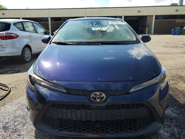 JTDEPRAE6LJ109710 - 2020 TOYOTA COROLLA LE BLUE photo 5