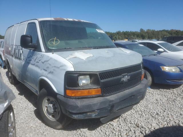 1GCGG25C681183144 - 2008 CHEVROLET EXP G2500 WHITE photo 4