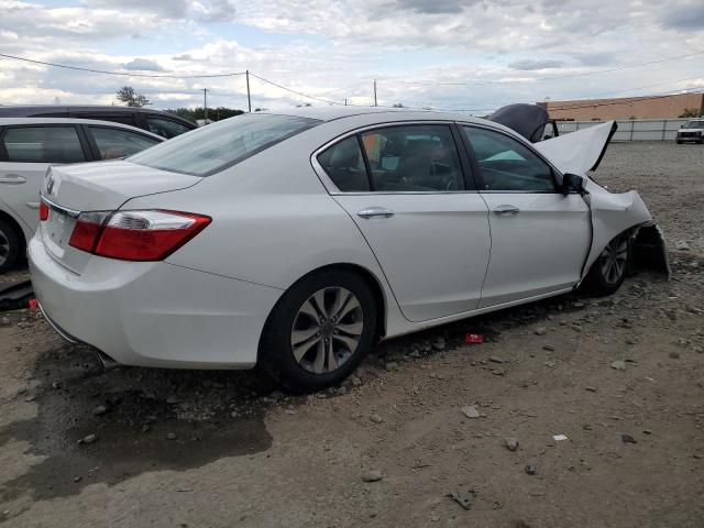 1HGCR2F33DA272995 - 2013 HONDA ACCORD LX WHITE photo 3