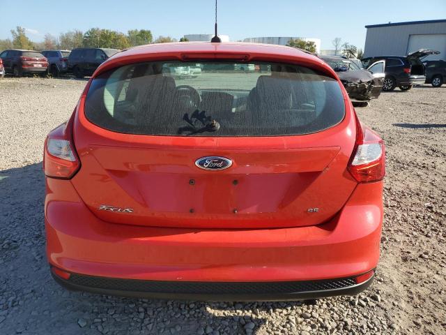 1FAHP3K27CL405831 - 2012 FORD FOCUS SE RED photo 6