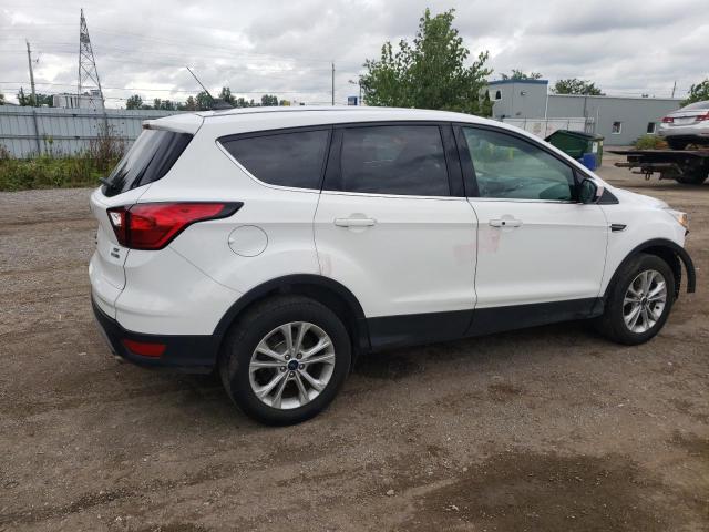 1FMCU9GD9KUC38113 - 2019 FORD ESCAPE SE WHITE photo 3