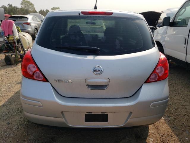 3N1BC1CP7BL493814 - 2011 NISSAN VERSA S SILVER photo 6