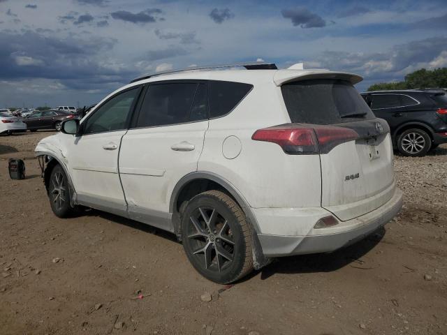 JTMJFREV6GJ070960 - 2016 TOYOTA RAV4 SE WHITE photo 2