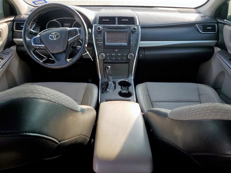 4T1BF1FK9FU975583 - 2015 TOYOTA CAMRY LE 灰色 照片 8