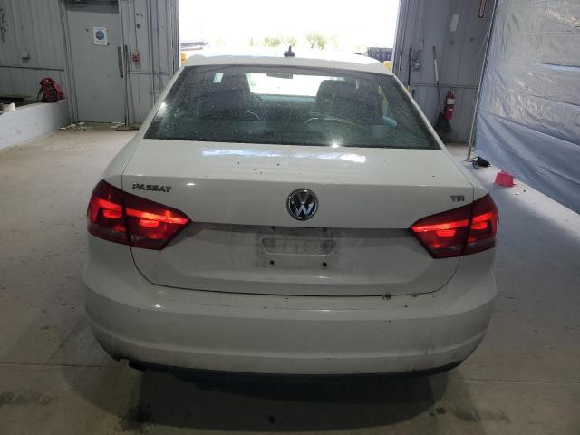 1VWAT7A39FC058125 - 2015 VOLKSWAGEN PASSAT S WHITE photo 6