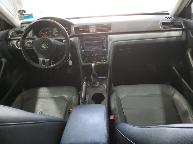 1VWAT7A39FC058125 - 2015 VOLKSWAGEN PASSAT S WHITE photo 8