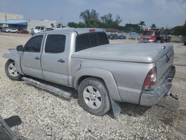 5TFJU4GNXBX006884 - 2011 TOYOTA TACOMA DOUBLE CAB PRERUNNER SILVER photo 2