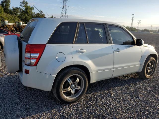 JS3TE941574201287 - 2007 SUZUKI GRAND VITA WHITE photo 3