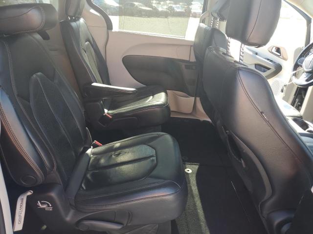 2C4RC1BG5KR625761 - 2019 CHRYSLER PACIFICA TOURING L SILVER photo 11