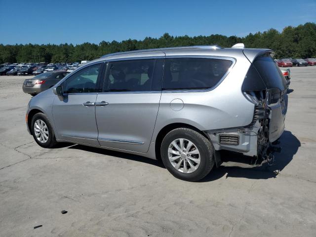 2C4RC1BG5KR625761 - 2019 CHRYSLER PACIFICA TOURING L SILVER photo 2