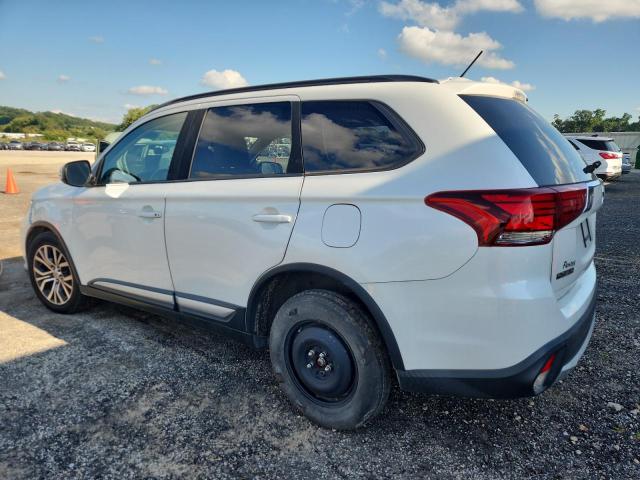 JA4AZ3A36GZ062331 - 2016 MITSUBISHI OUTLANDER SE WHITE photo 2