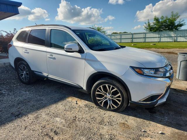 JA4AZ3A36GZ062331 - 2016 MITSUBISHI OUTLANDER SE WHITE photo 4