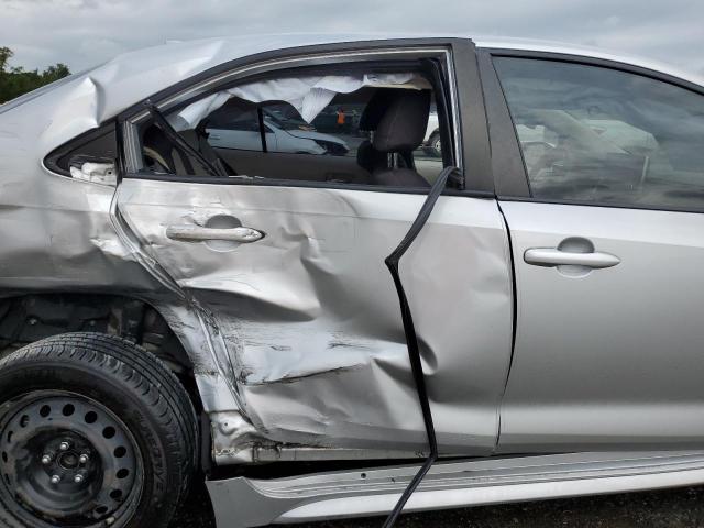 JTDEPMAE7MJ137245 - 2021 TOYOTA COROLLA LE 银色 照片 10