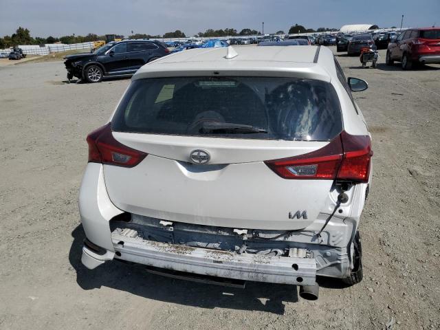 JTNKARJE8GJ520659 - 2016 TOYOTA SCION IM WHITE photo 6