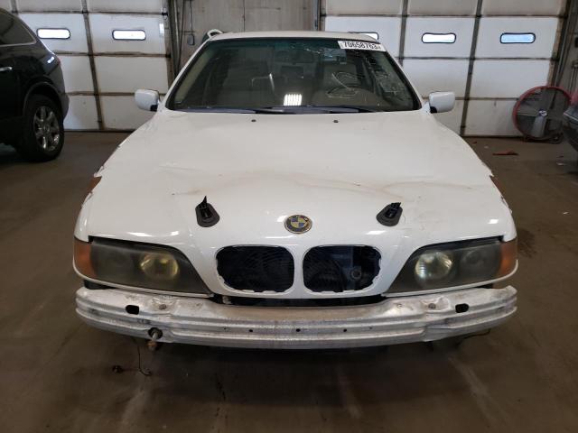 WBADN5333XGC92508 - 1999 BMW 540 I WHITE photo 5