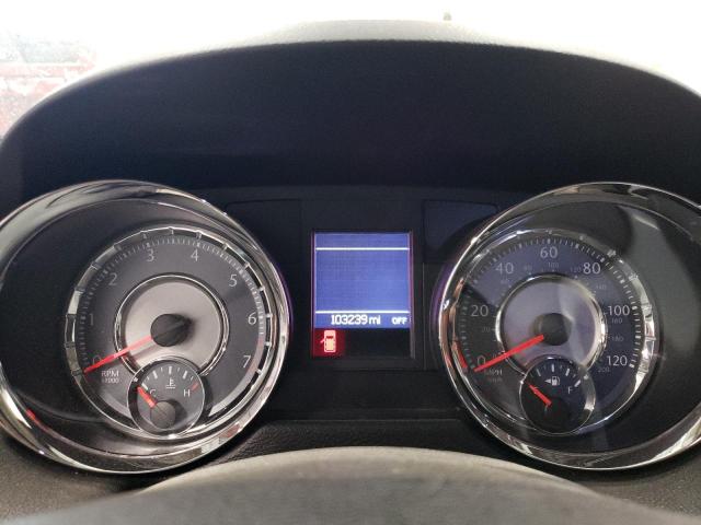 2C4RC1CG1CR244988 - 2012 CHRYSLER TOWN & COU TOURING L WHITE photo 9