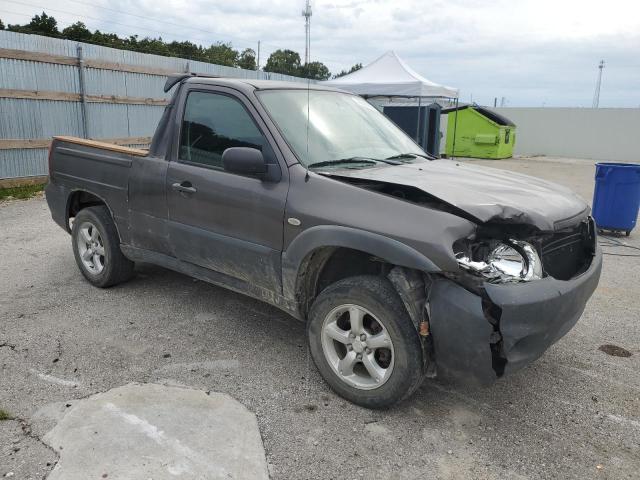 4F2YZ02Z05KM57472 - 2005 MAZDA TRIBUTE I GRAY photo 4