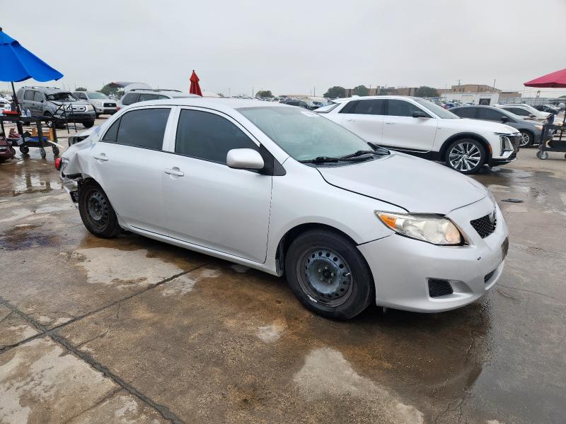 2T1BU4EE5AC484196 - 2010 TOYOTA COROLLA LE BASE SILVER photo 4