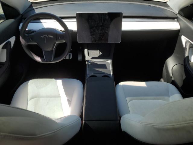7SAYGDEF1NF399239 - 2022 TESLA MODEL Y WHITE photo 8