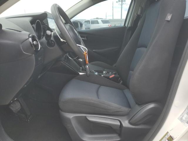 3MYDLBZV1GY104422 - 2016 TOYOTA SCION IA WHITE photo 7