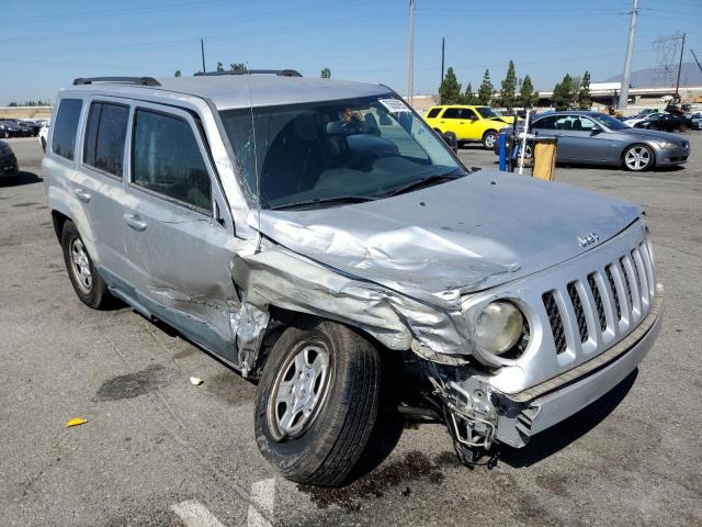 1J4NT1GA9BD270979 - 2011 JEEP PATRIOT SPORT 银色 照片 4