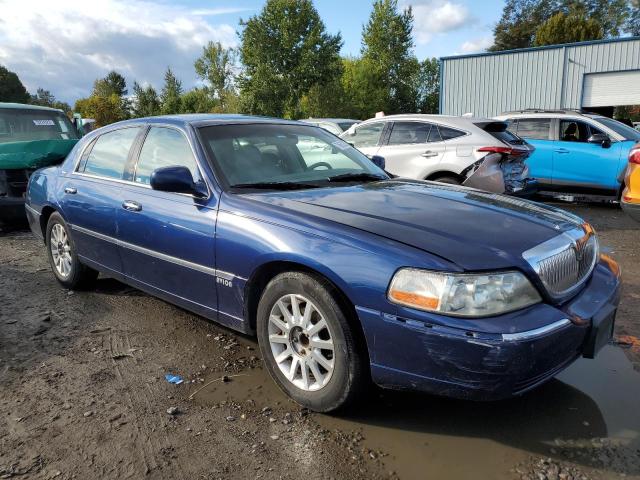 1LNHM81W87Y613399 - 2007 LINCOLN TOWN CAR SIGNATURE BLUE photo 4