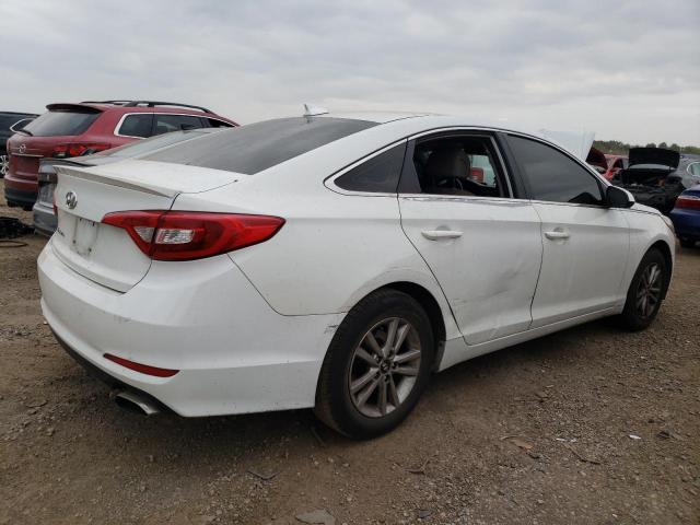 5NPE24AF8FH123972 - 2015 HYUNDAI SONATA SE WHITE photo 3