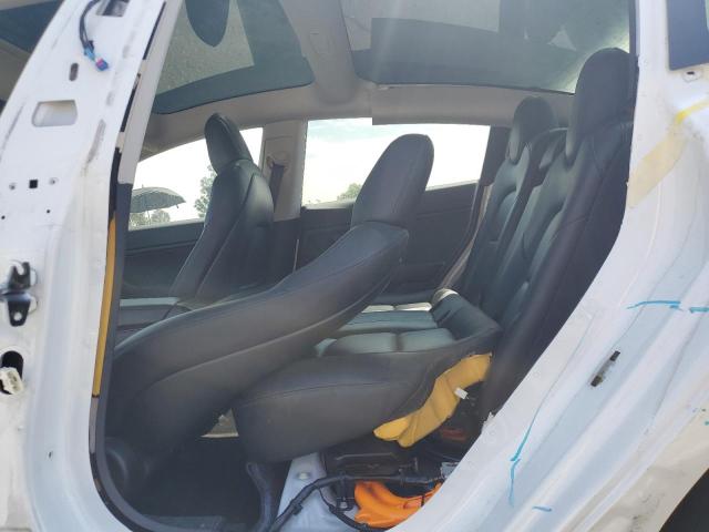 5YJ3E1EA5JF108848 - 2018 TESLA MODEL 3 Білий фото 10