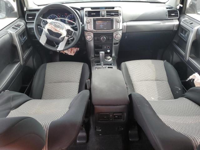 JTEBU5JR1J5492478 - 2018 TOYOTA 4RUNNER SR5/SR5 PREMIUM SILVER photo 8