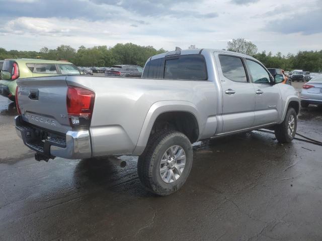 3TMDZ5BN2KM075134 - 2019 TOYOTA TACOMA DOUBLE CAB 银色 照片 3