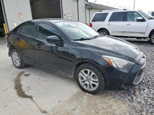 3MYDLBYV5JY324395 - 2018 TOYOTA YARIS IA BLACK photo 4