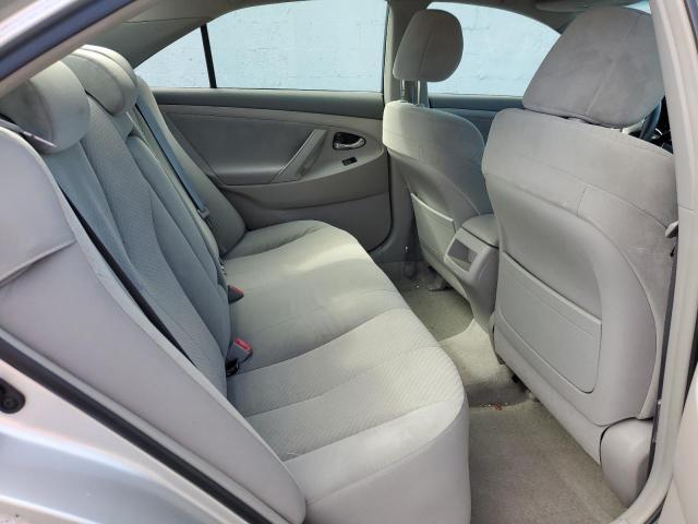 4T1BE46K29U323655 - 2009 TOYOTA CAMRY BASE SILVER photo 10
