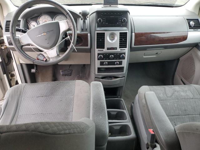 2A4RR5D16AR431487 - 2010 CHRYSLER TOWN & COU TOURING 白色 照片 8