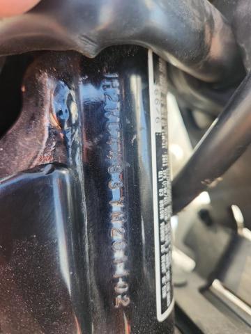 JH2RC4463YM201102 - 2000 HONDA VT750 CD2 红色 照片 8