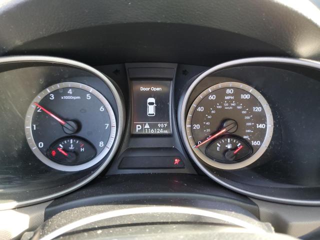 5XYZT3LB4FG301483 - 2015 HYUNDAI SANTA FE SPORT SILVER photo 9