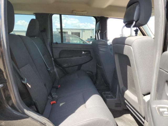 1C4PJLAK4CW133939 - 2012 JEEP LIBERTY SPORT BLACK photo 11