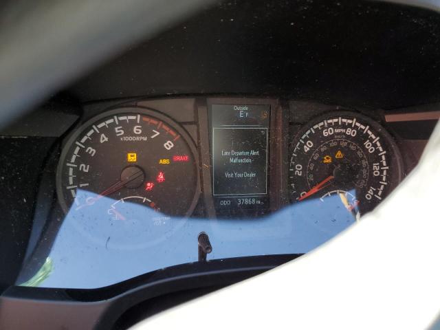 3TMCZ5AN4JM157491 - 2018 TOYOTA TACOMA DOUBLE CAB ვერცხლისფერი ფოტო 9