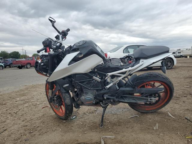 MD2JPC407MC033989 - 2021 KTM 200 DUKE BLACK photo 3