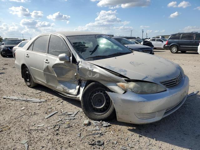 4T1BE30K85U419092 - 2005 TOYOTA CAMRY LE SILVER photo 4