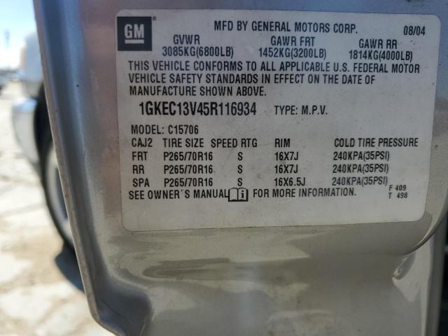 1GKEC13V45R116934 - 2005 GMC YUKON SILVER photo 13