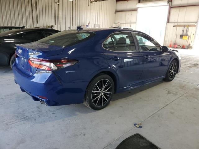 4T1T11BK9PU086762 - 2023 TOYOTA CAMRY SE NIGHT SHADE BLUE photo 3