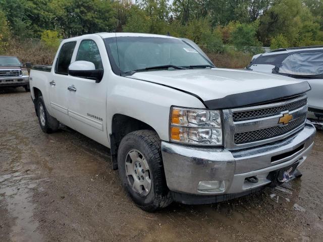 3GCPKSE7XDG362266 - 2013 CHEVROLET 1500 K1500 LT WHITE photo 4