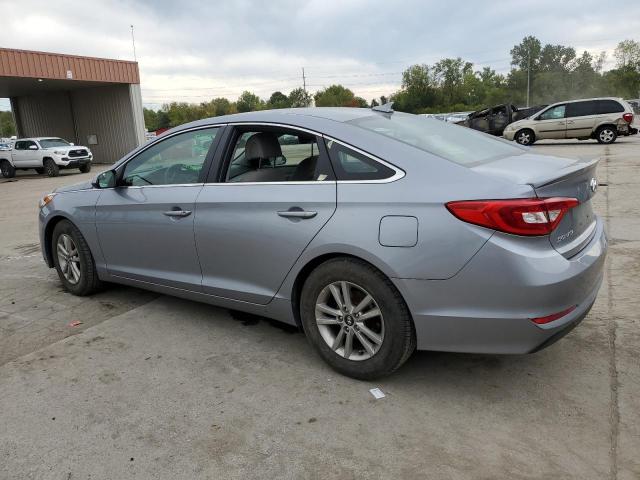 5NPE24AF3HH529189 - 2017 HYUNDAI SONATA SE SILVER photo 2