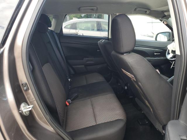 JA4AR3AU9HZ000982 - 2017 MITSUBISHI OUTLANDER SPORT ES Շագանակագույն լուսանկար 10