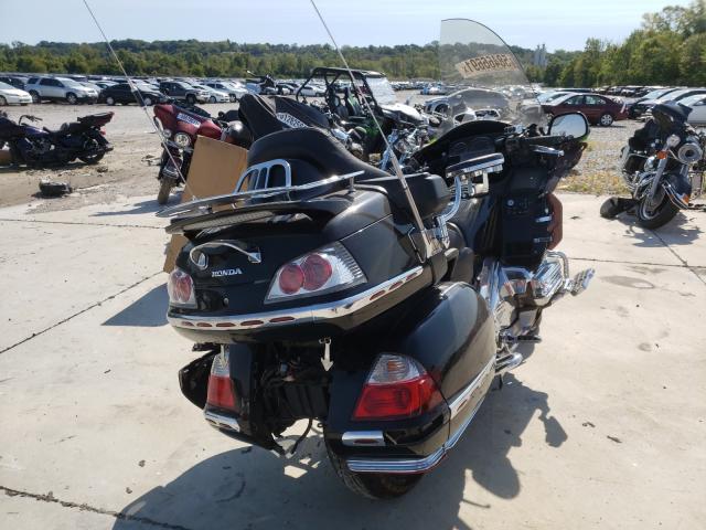 1HFSC47H56A501378 - 2006 HONDA GL1800 BLACK photo 4