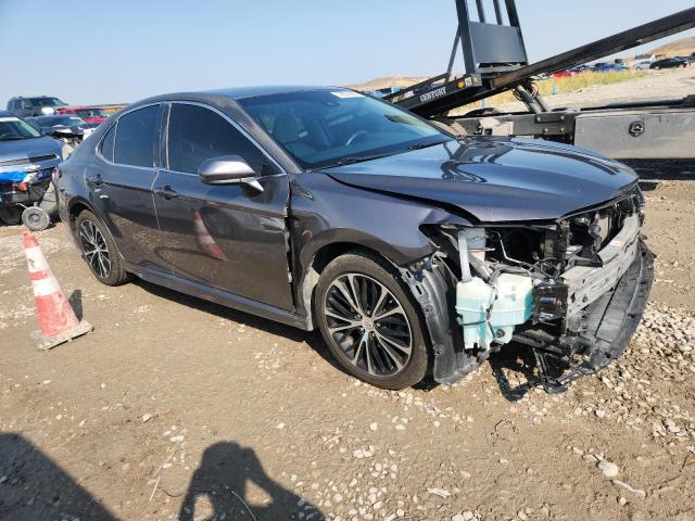4T1B11HK5JU518550 - 2018 TOYOTA CAMRY L GRAY photo 4