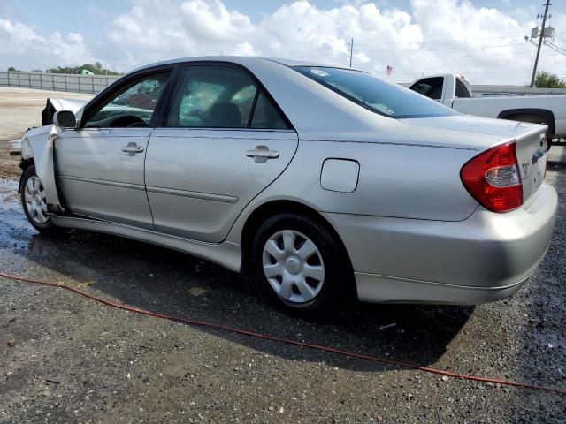 4T1BE32K33U690796 - 2003 TOYOTA CAMRY LE SILVER photo 2